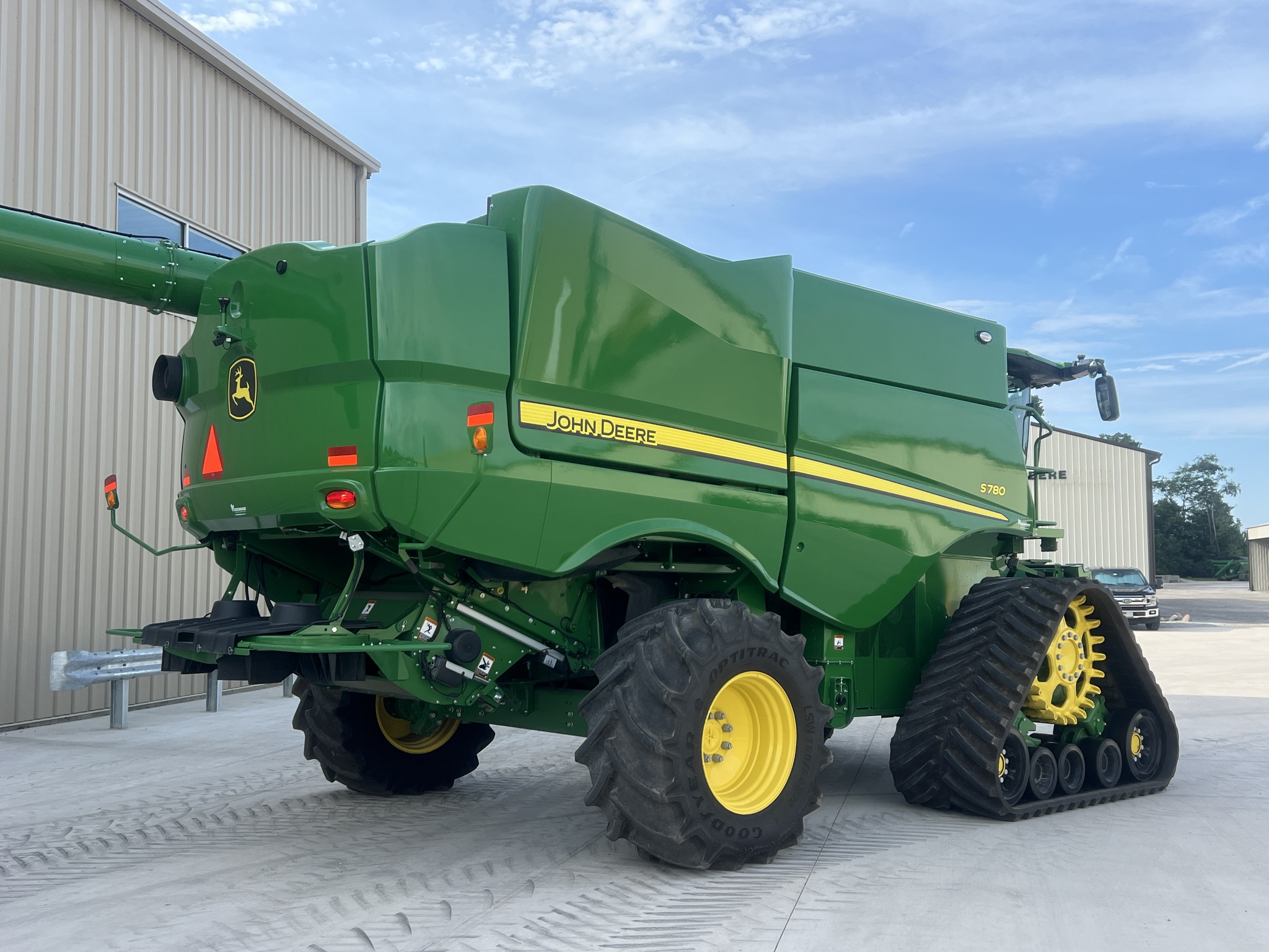 2024 John Deere S780 Image 4