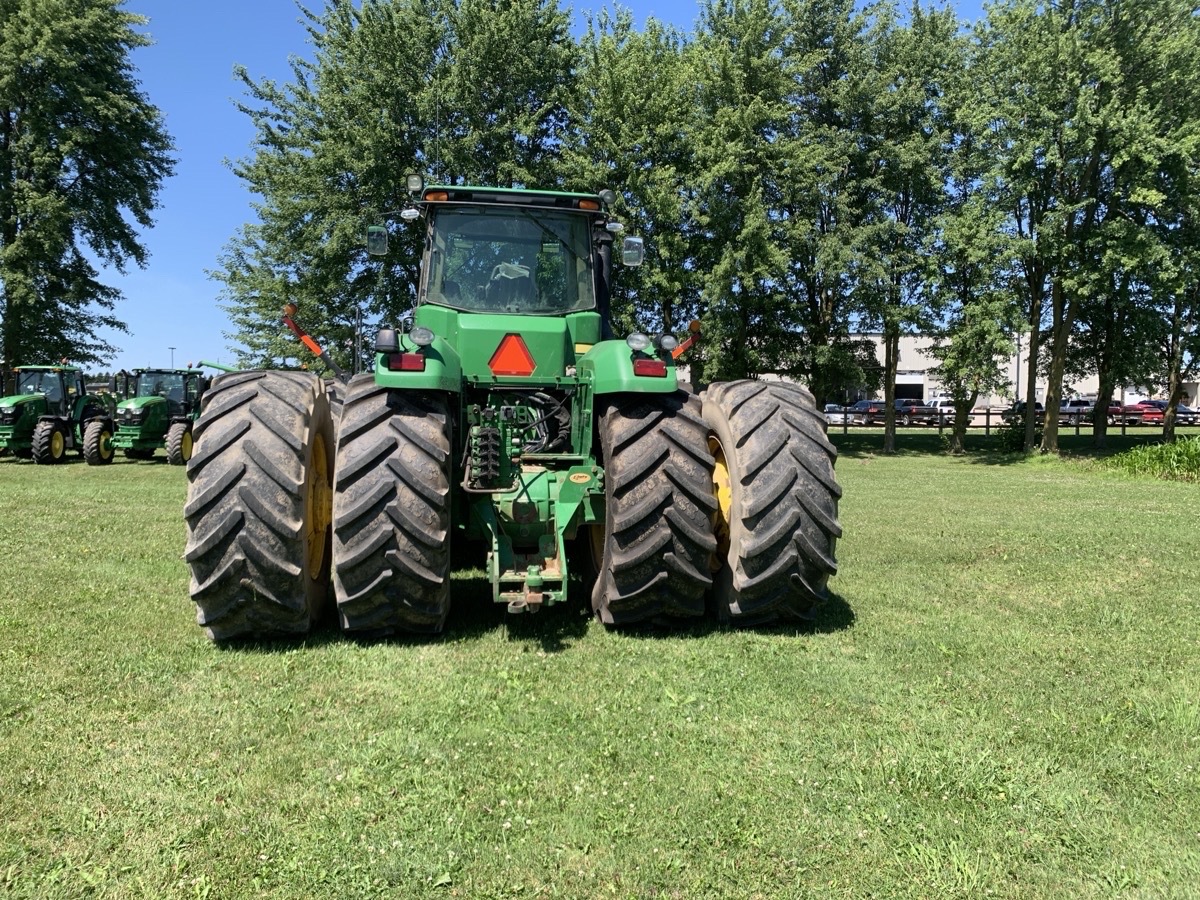 2006 John Deere 9220 Image 4