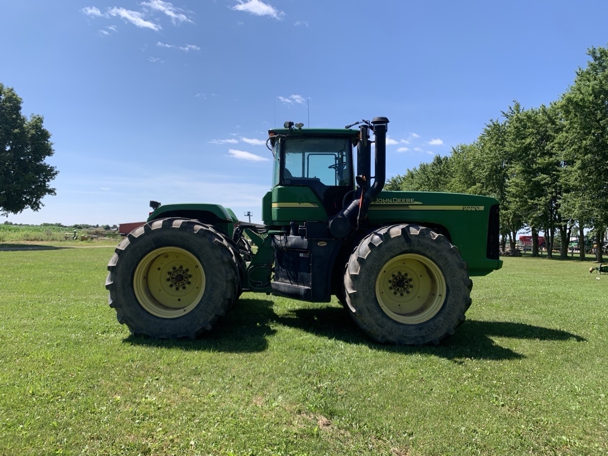 2006 John Deere 9220 Image 6