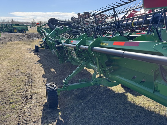 Used 2023 John Deere HD45R Combine Platforms at Horizon Ag & Turf in Warburg, AB - Photo8