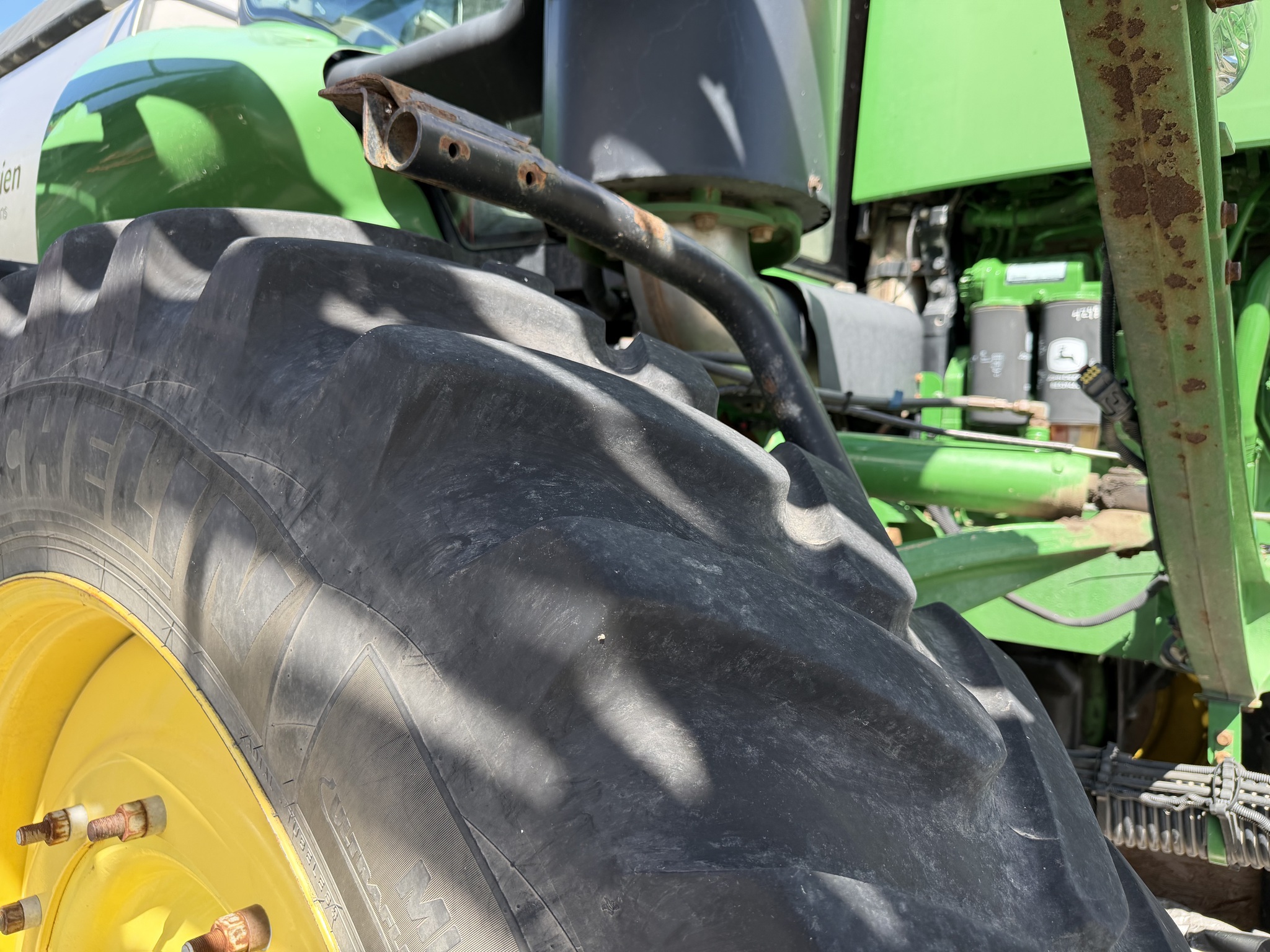2017 John Deere R4045 Image 47