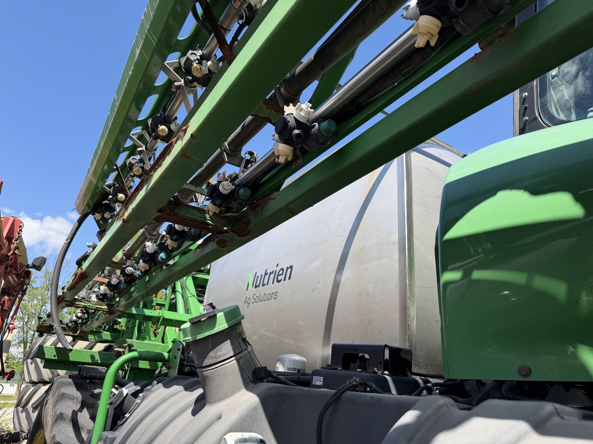 2017 John Deere R4045 Image 7