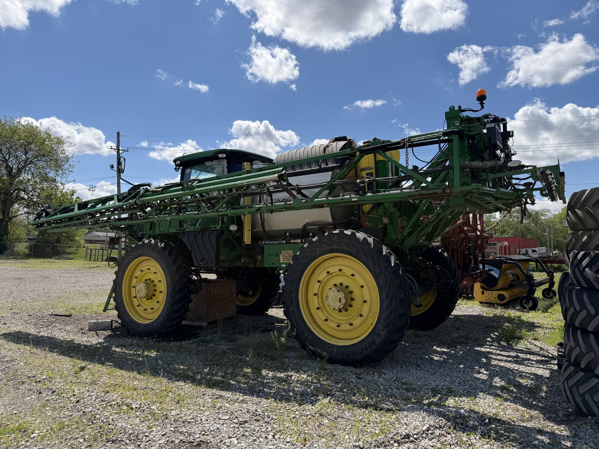 2017 John Deere R4045 Image 6