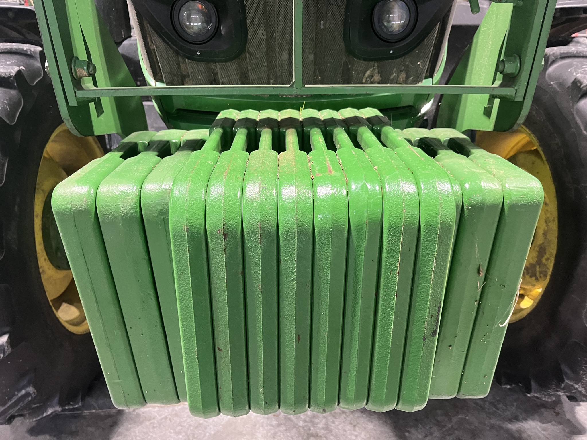 2018 John Deere 6120R Image 6