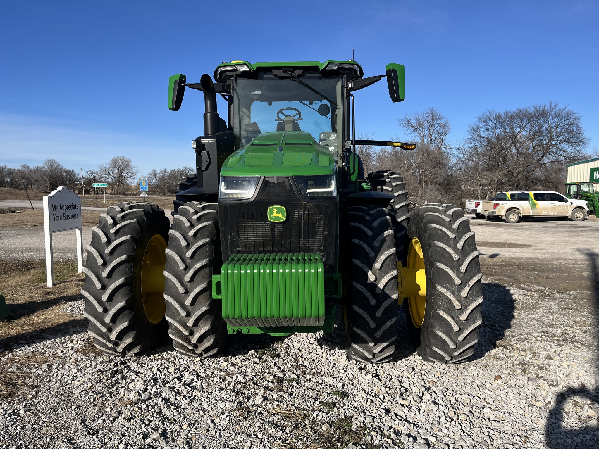  2024 John Deere 8R 370 at Heritage Tractor in Seneca, KS