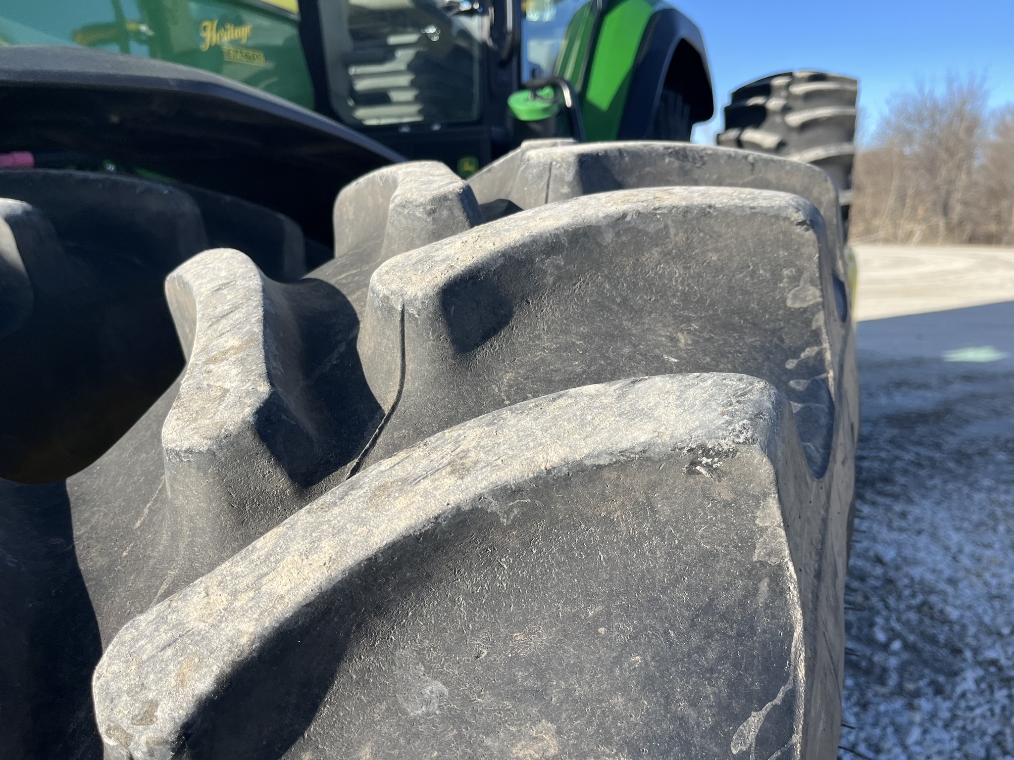 2024 John Deere 8R 370 at Heritage Tractor in Seneca, KS