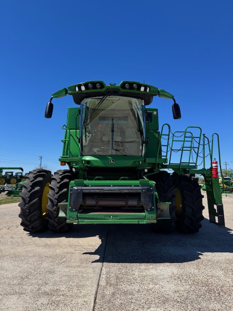 2022 John Deere S780 Image 3