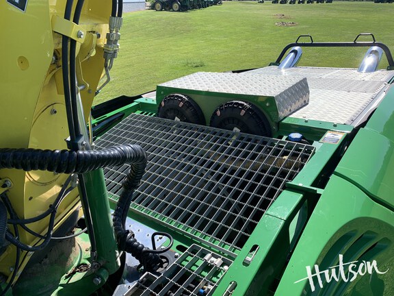 Photo of 2022 John Deere 9800