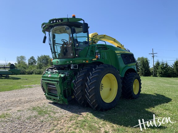 Photo of 2022 John Deere 9800