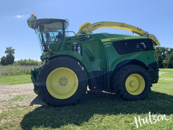 Photo of 2022 John Deere 9800