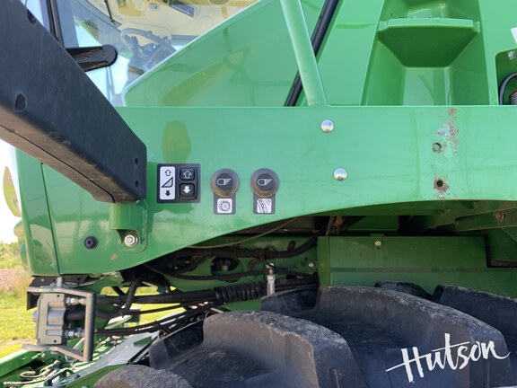 Photo of 2022 John Deere 9800