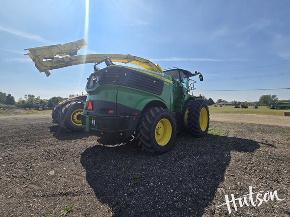 Photo of 2022 John Deere 9800