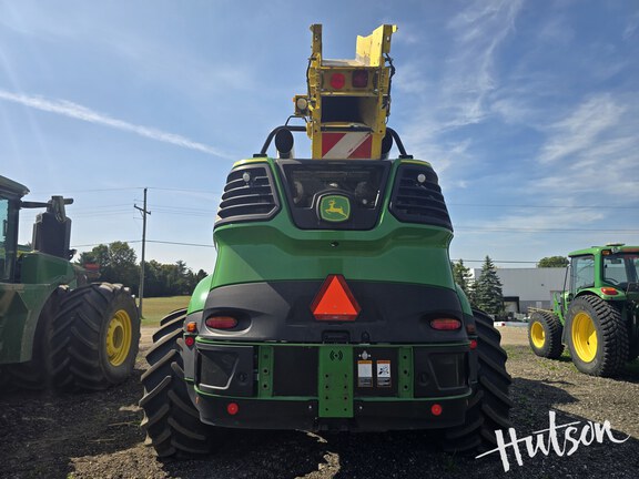 Photo of 2022 John Deere 9800