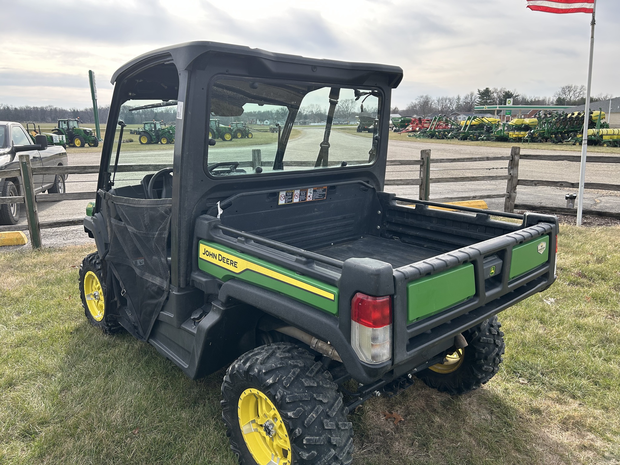  2023 John Deere XUV 835M at Heritage Tractor in Lacon, IL