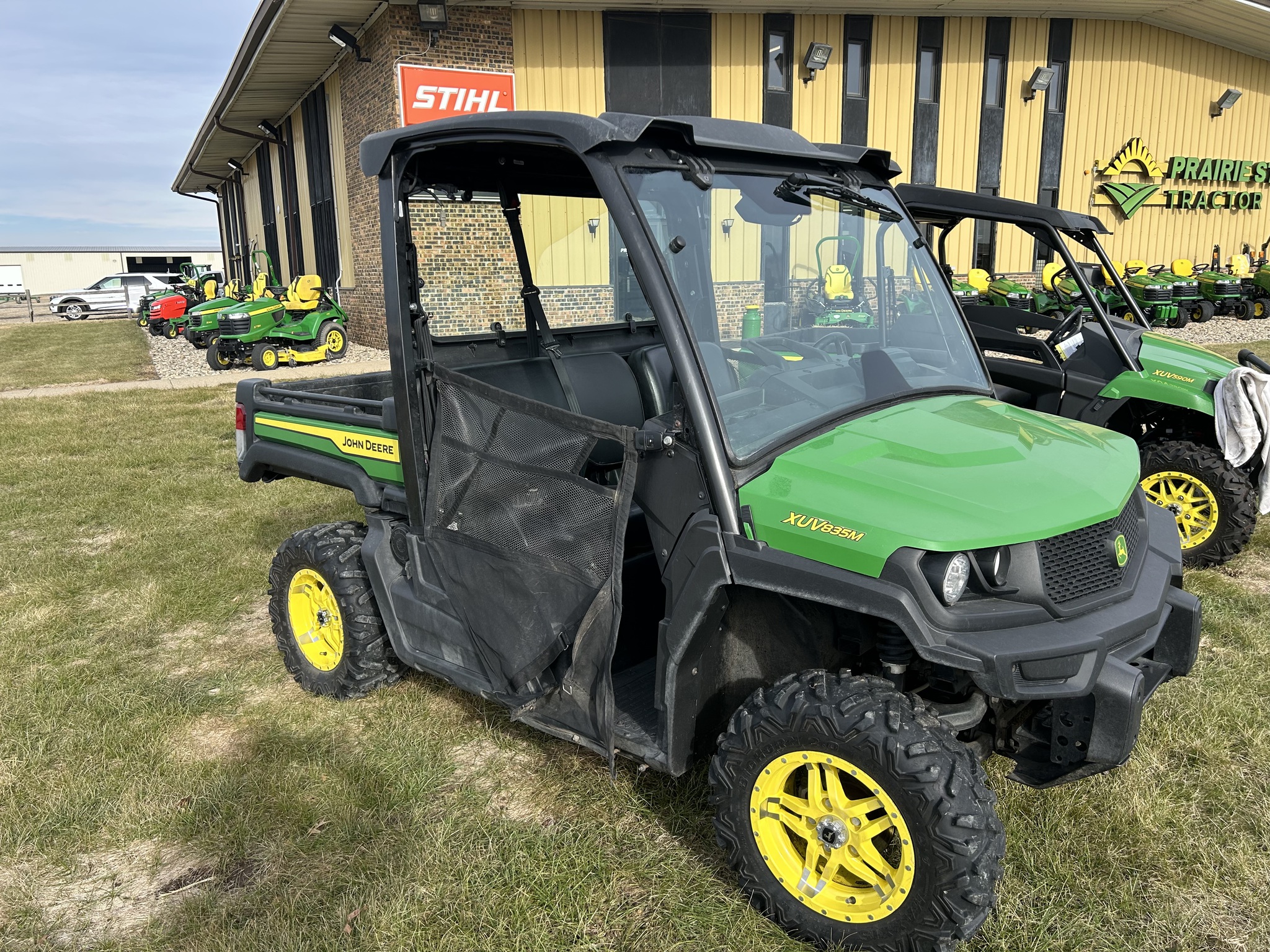  2023 John Deere XUV 835M at Heritage Tractor in Lacon, IL