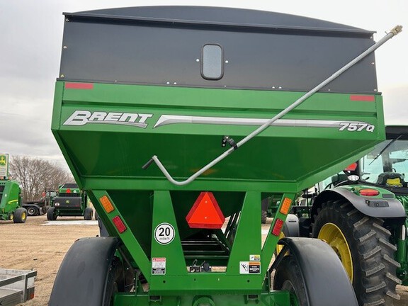 2023 Brent 757 (2nd thumbnail)