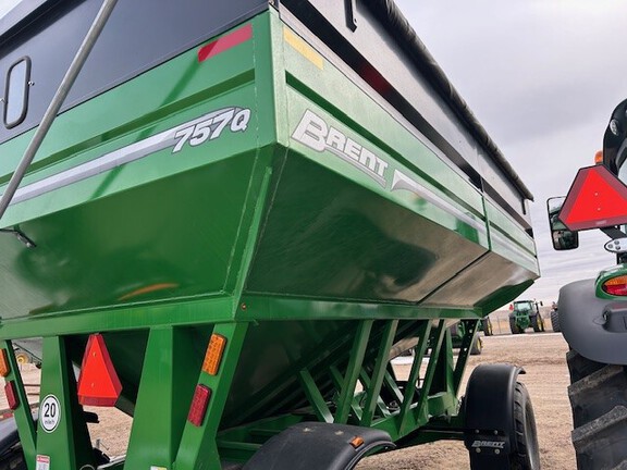 2023 Brent 757 (3rd thumbnail)