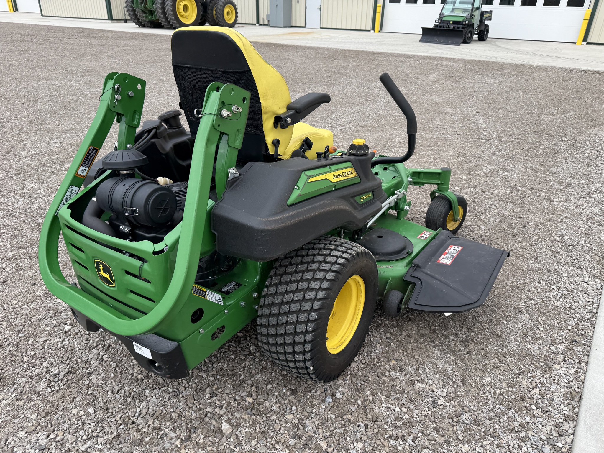 2024 John Deere Z920M Image 12