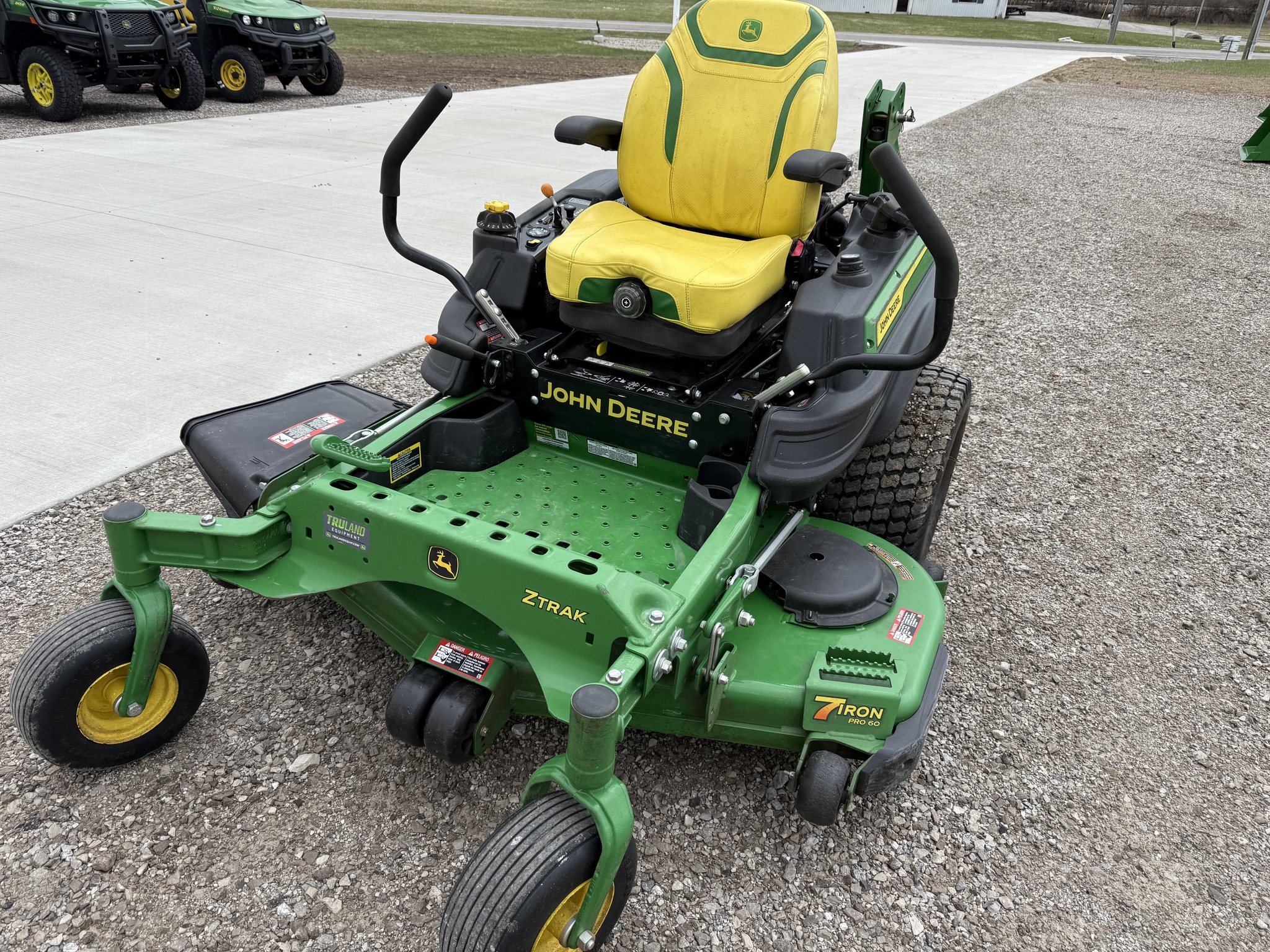 2024 John Deere Z920M Image 5