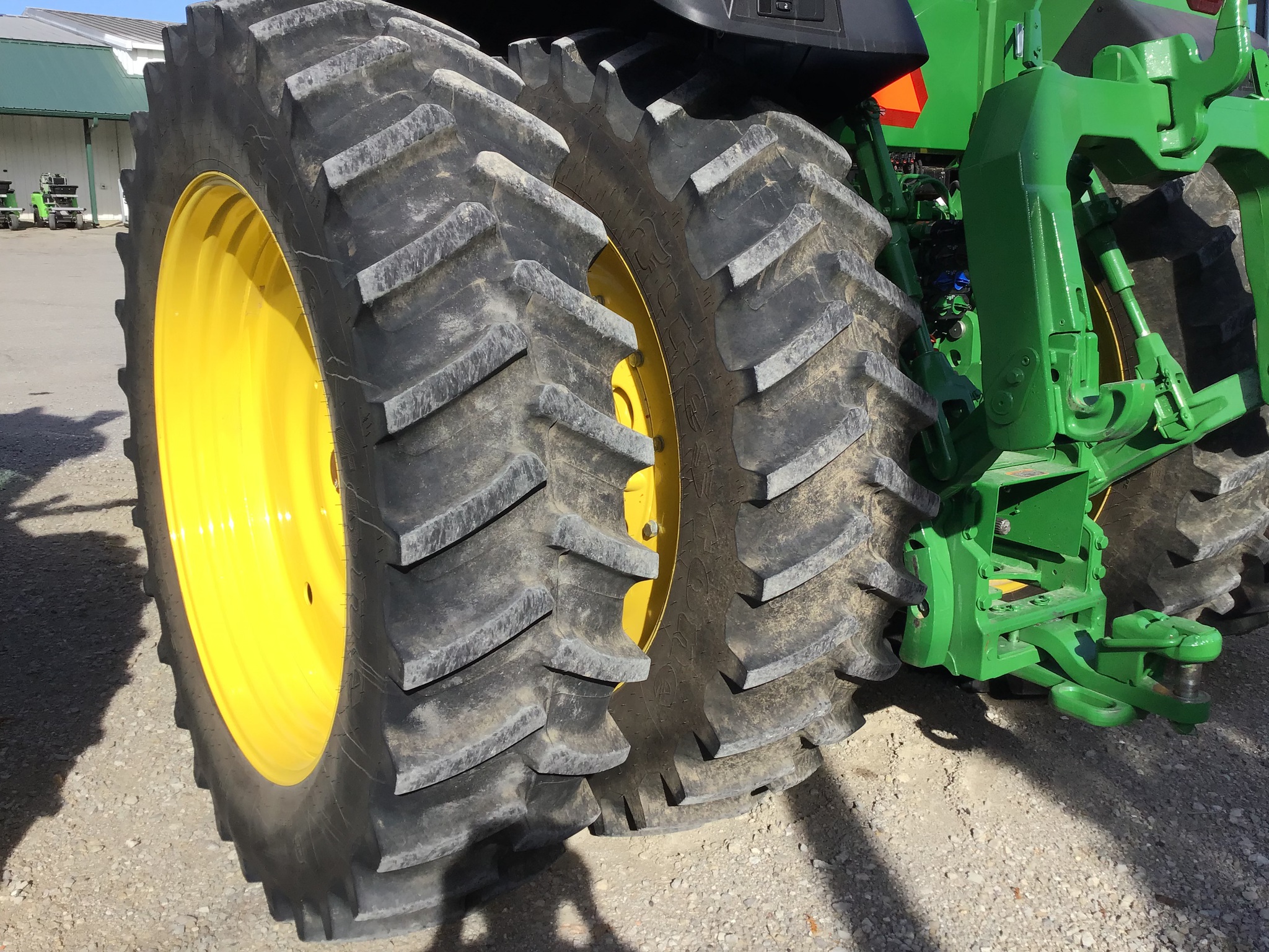 2024 John Deere 8R 340 Image 7