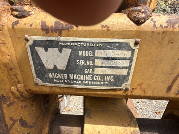 2008 Woods 72"544
