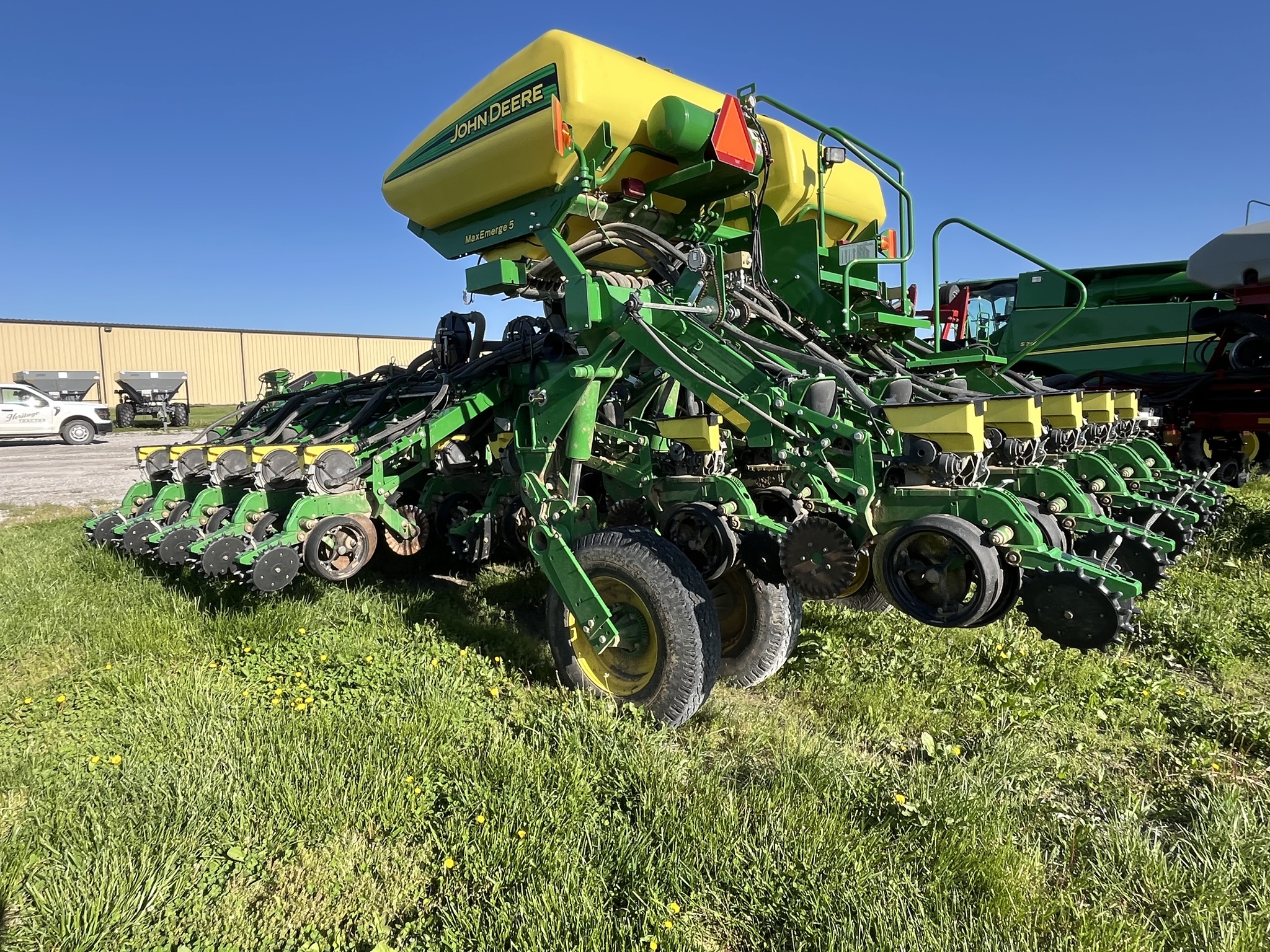  2018 John Deere 1795 at Heritage Tractor in Nevada, MO