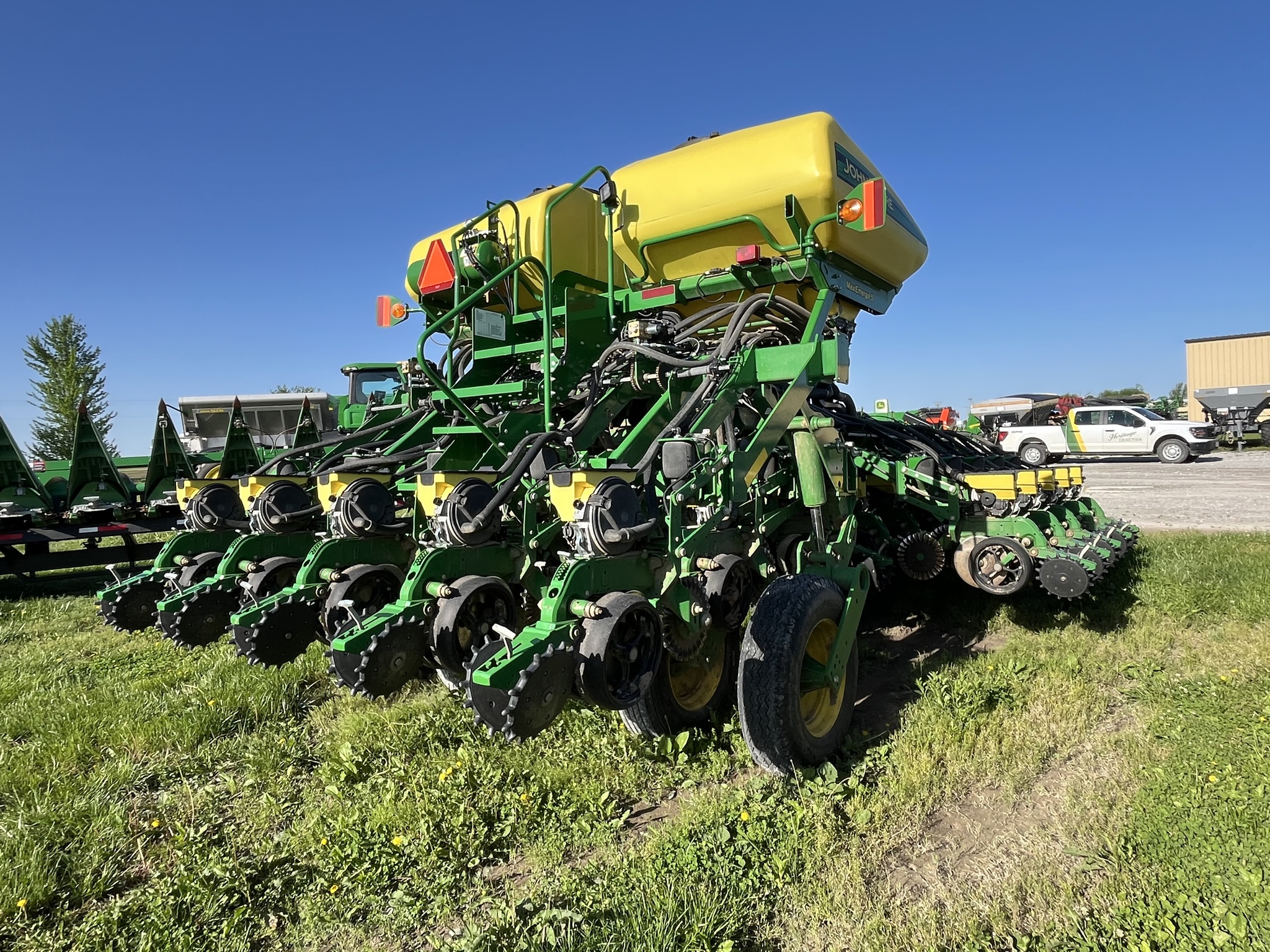  2018 John Deere 1795 at Heritage Tractor in Nevada, MO