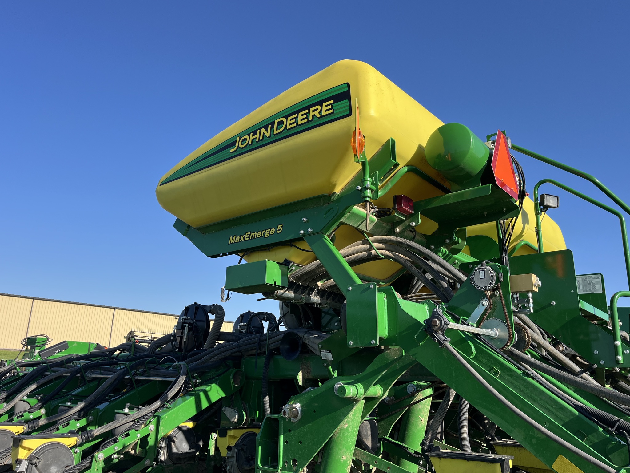  2018 John Deere 1795 at Heritage Tractor in Nevada, MO