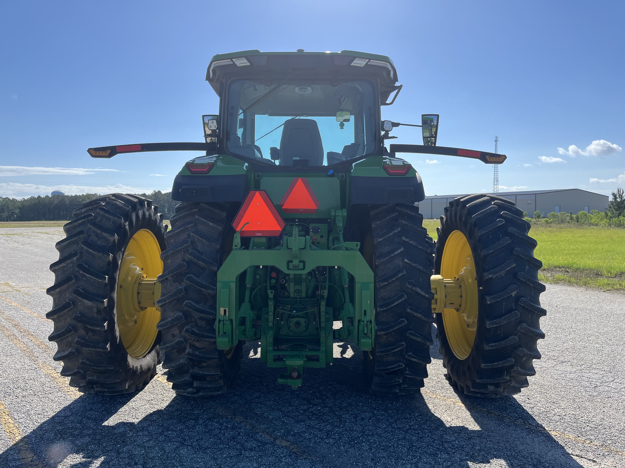 2023 John Deere 8R 340 Image 5