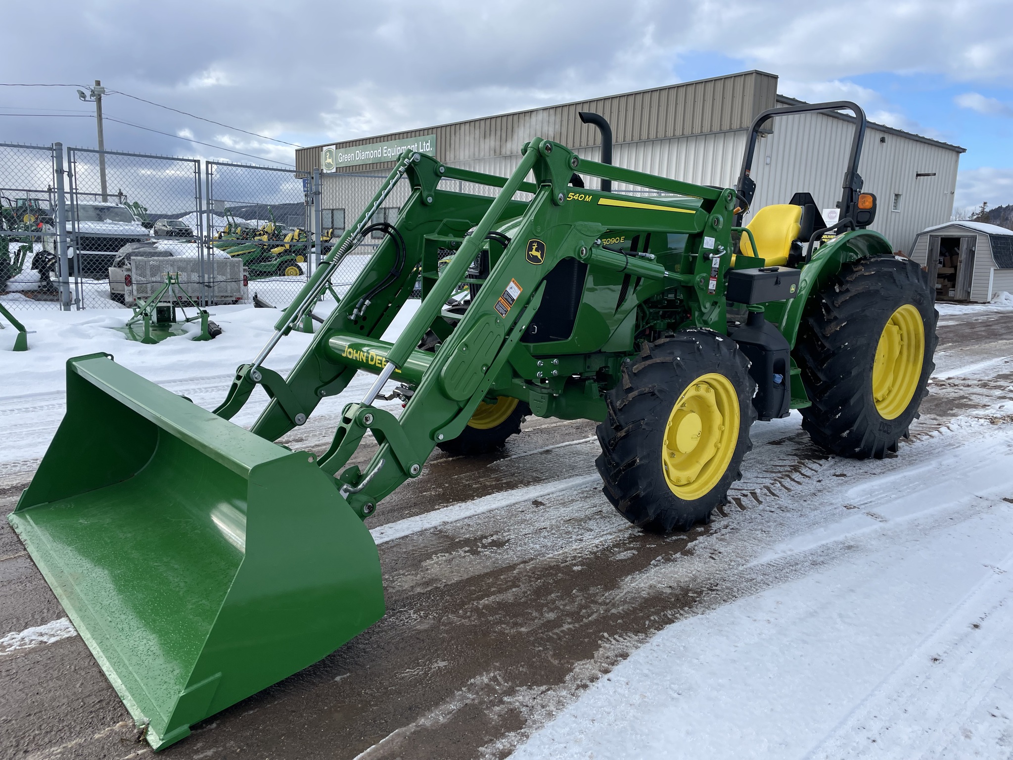 2024 John Deere 5090E Image 1