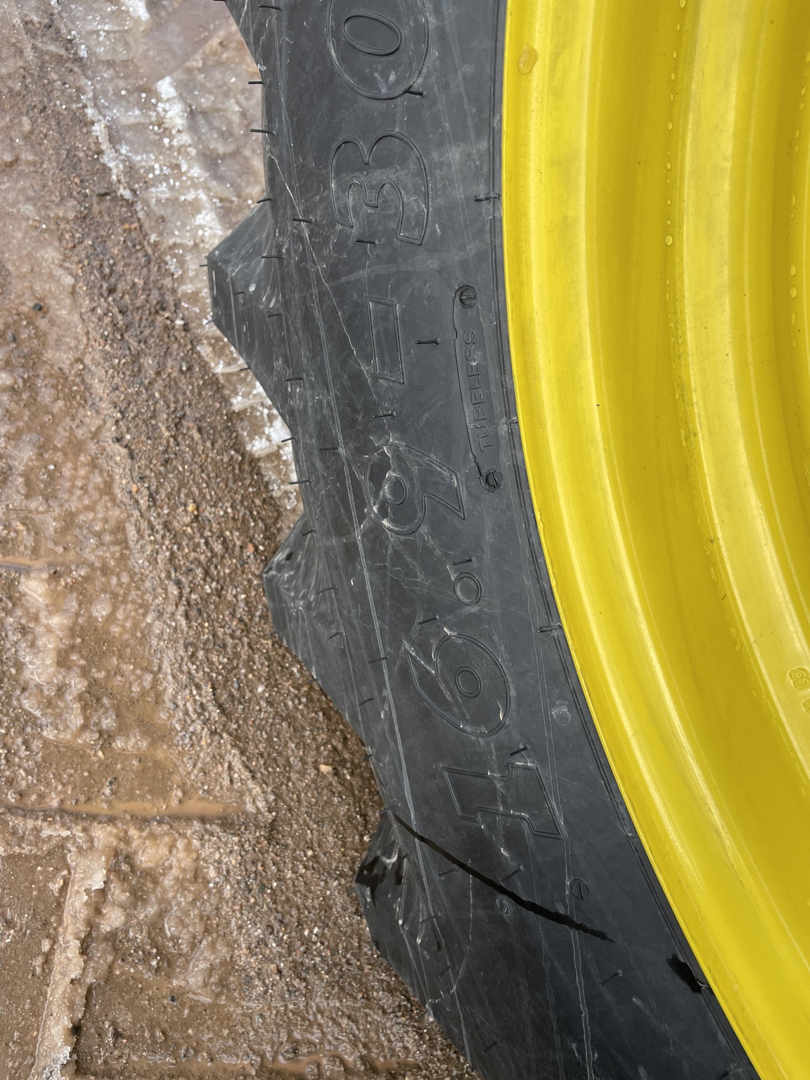 2024 John Deere 5090E Image 12