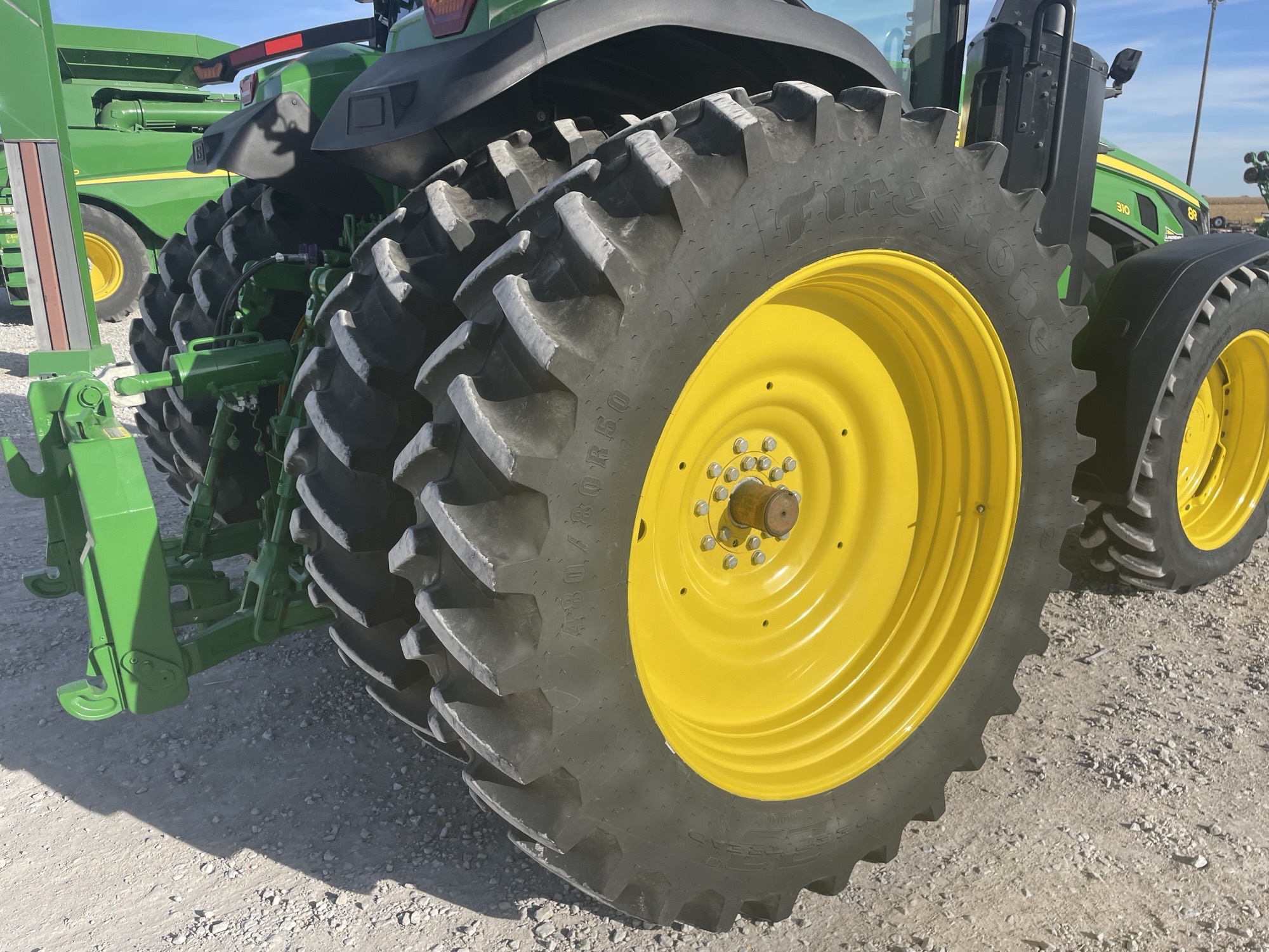 2024 John Deere 8R 310 Image 17
