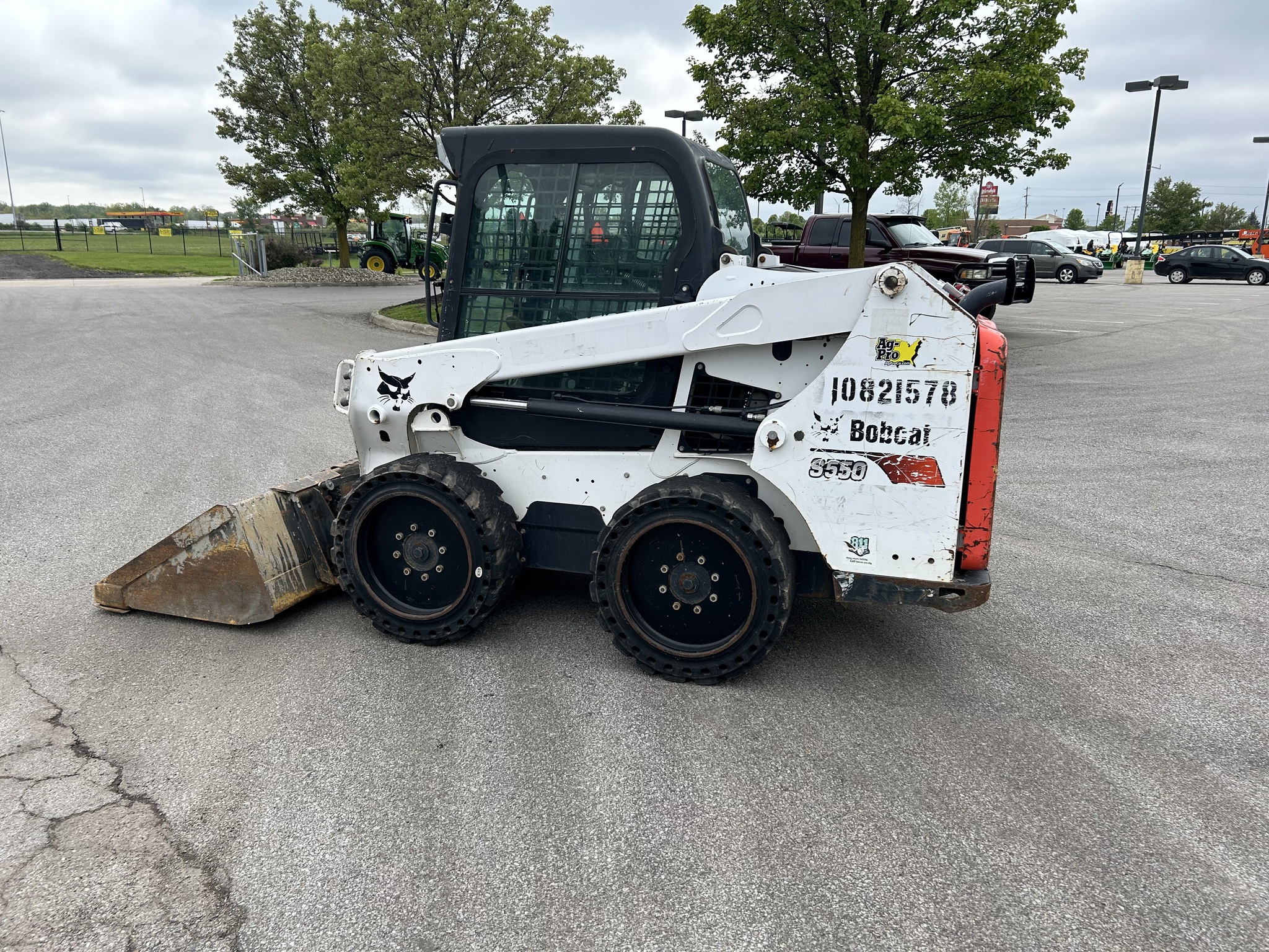 2018 Bobcat S550 Image 2