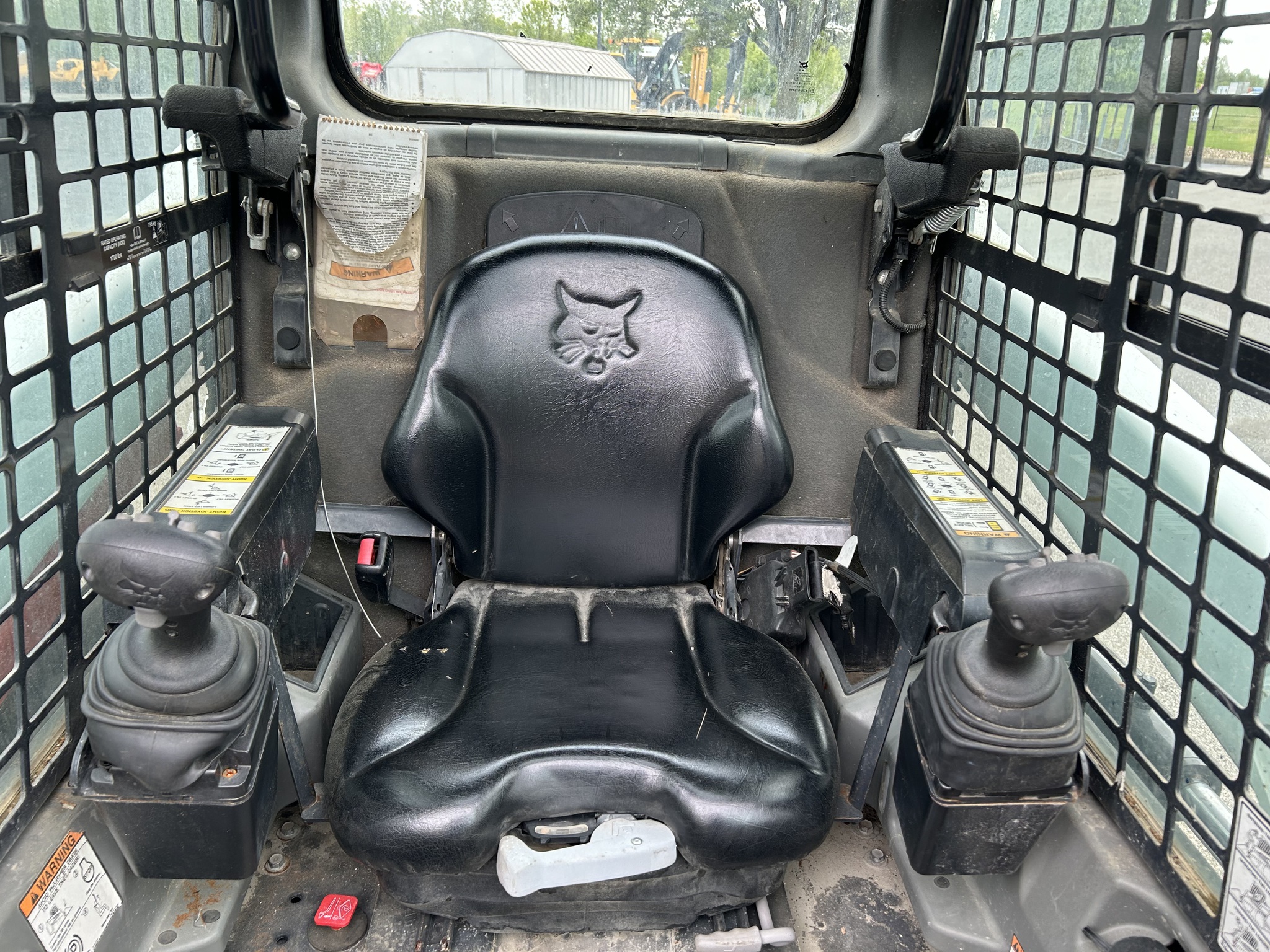 2018 Bobcat S550 Image 12