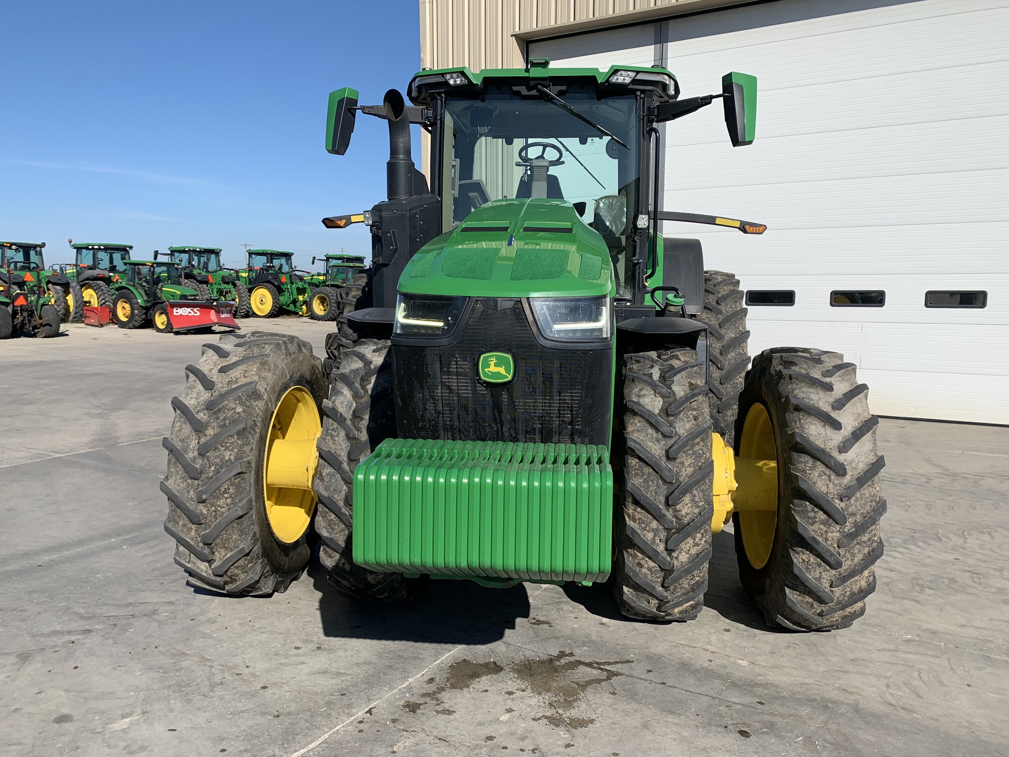 2022 John Deere 8R 370 Image 8