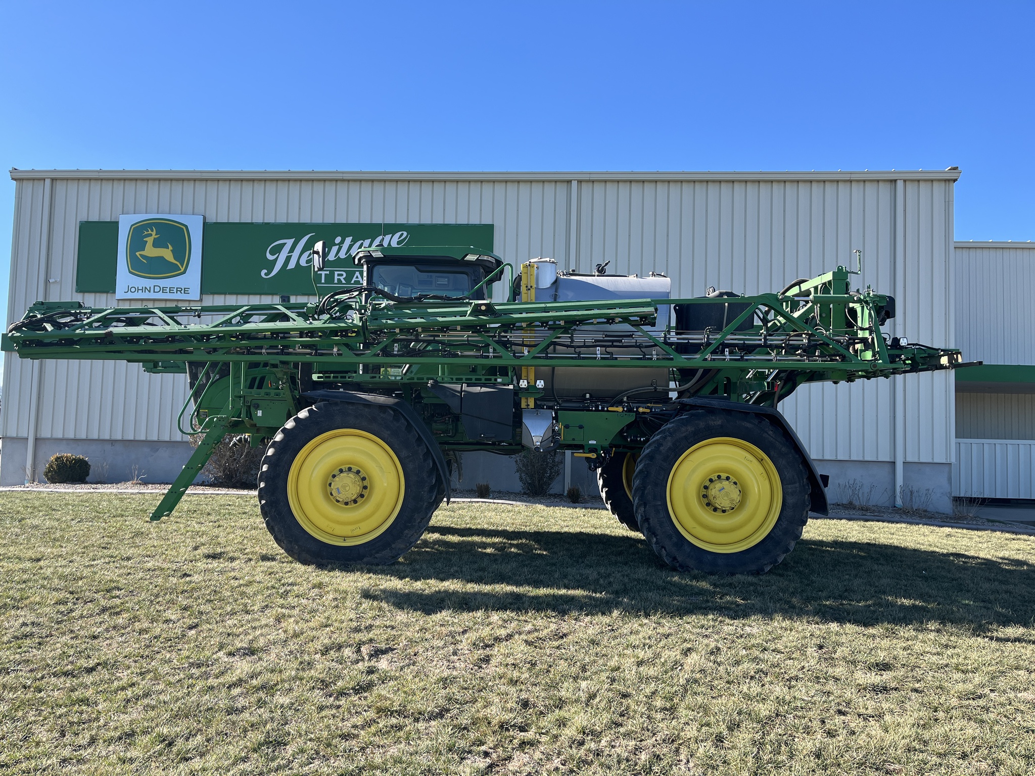  2024 John Deere 616R at Heritage Tractor in Adrian, MO