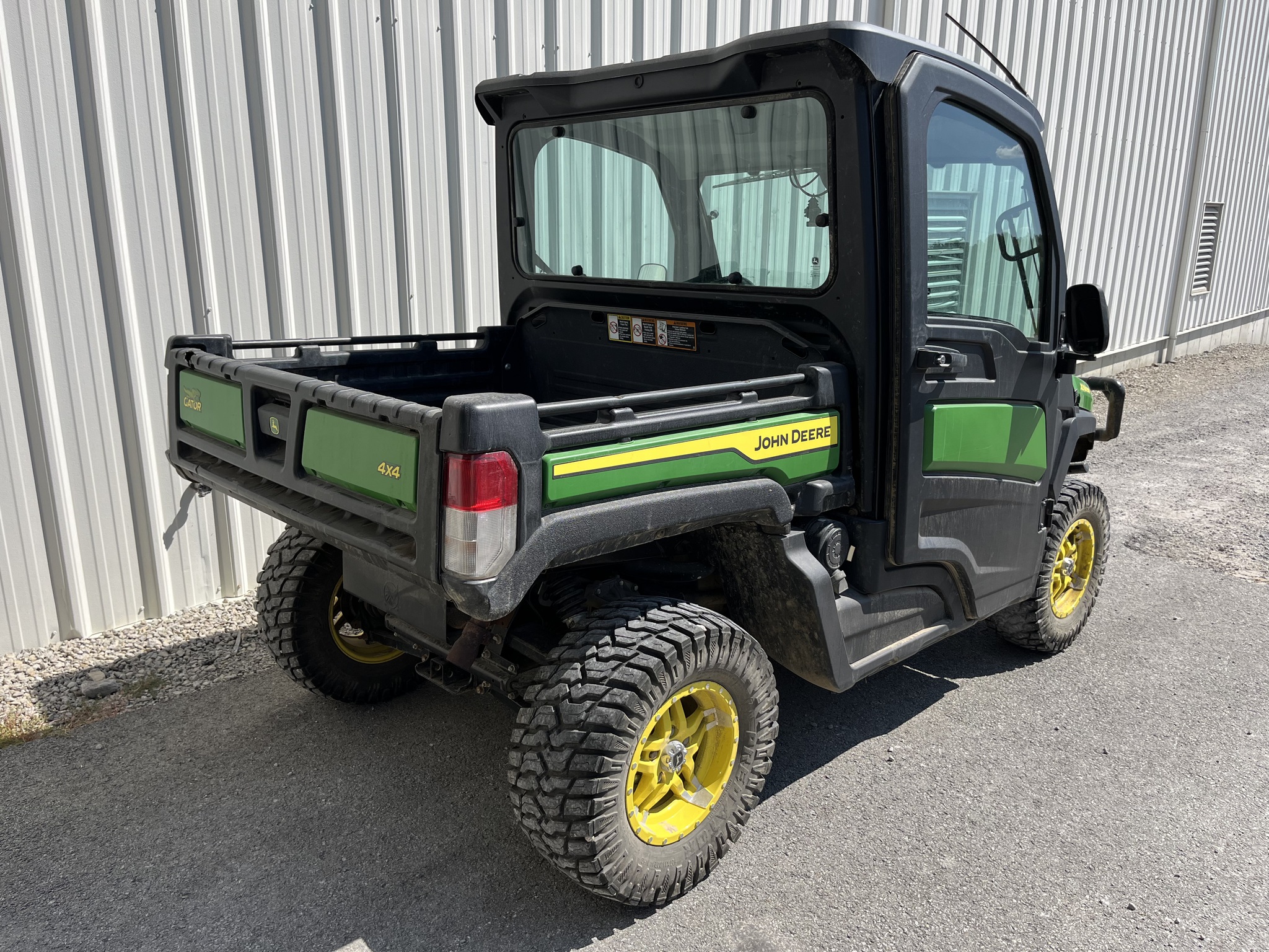 2023 John Deere XUV 835M Image 5