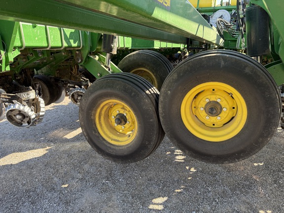 Photo of 2019 John Deere DB60
