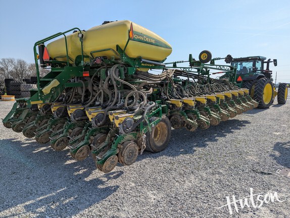 Photo of 2019 John Deere DB60