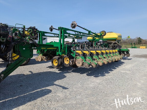 Photo of 2019 John Deere DB60