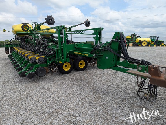 Photo of 2019 John Deere DB60