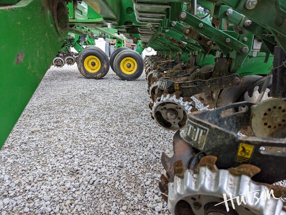 Photo of 2019 John Deere DB60