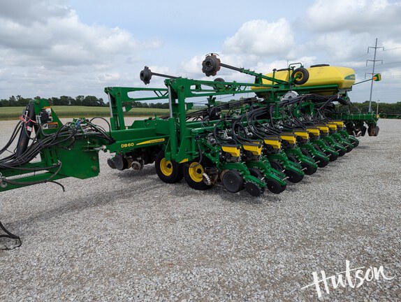 Photo of 2019 John Deere DB60