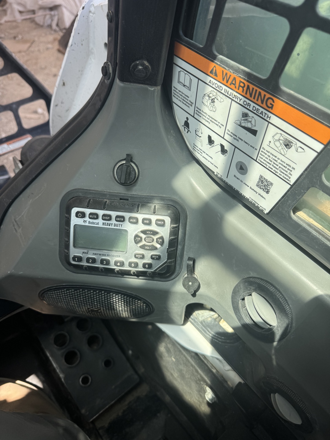 2019 Bobcat T770 Image 21