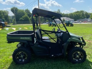 2024 John Deere XUV590M Image 5