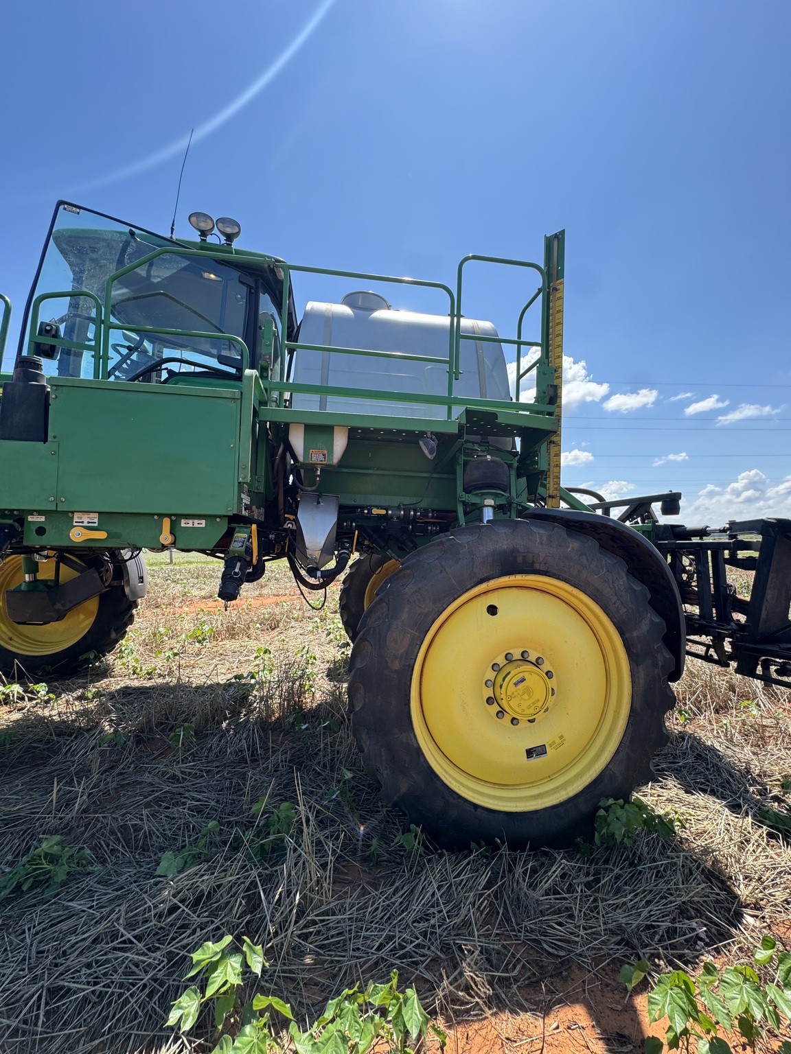 2011 John Deere 4830 Image 3