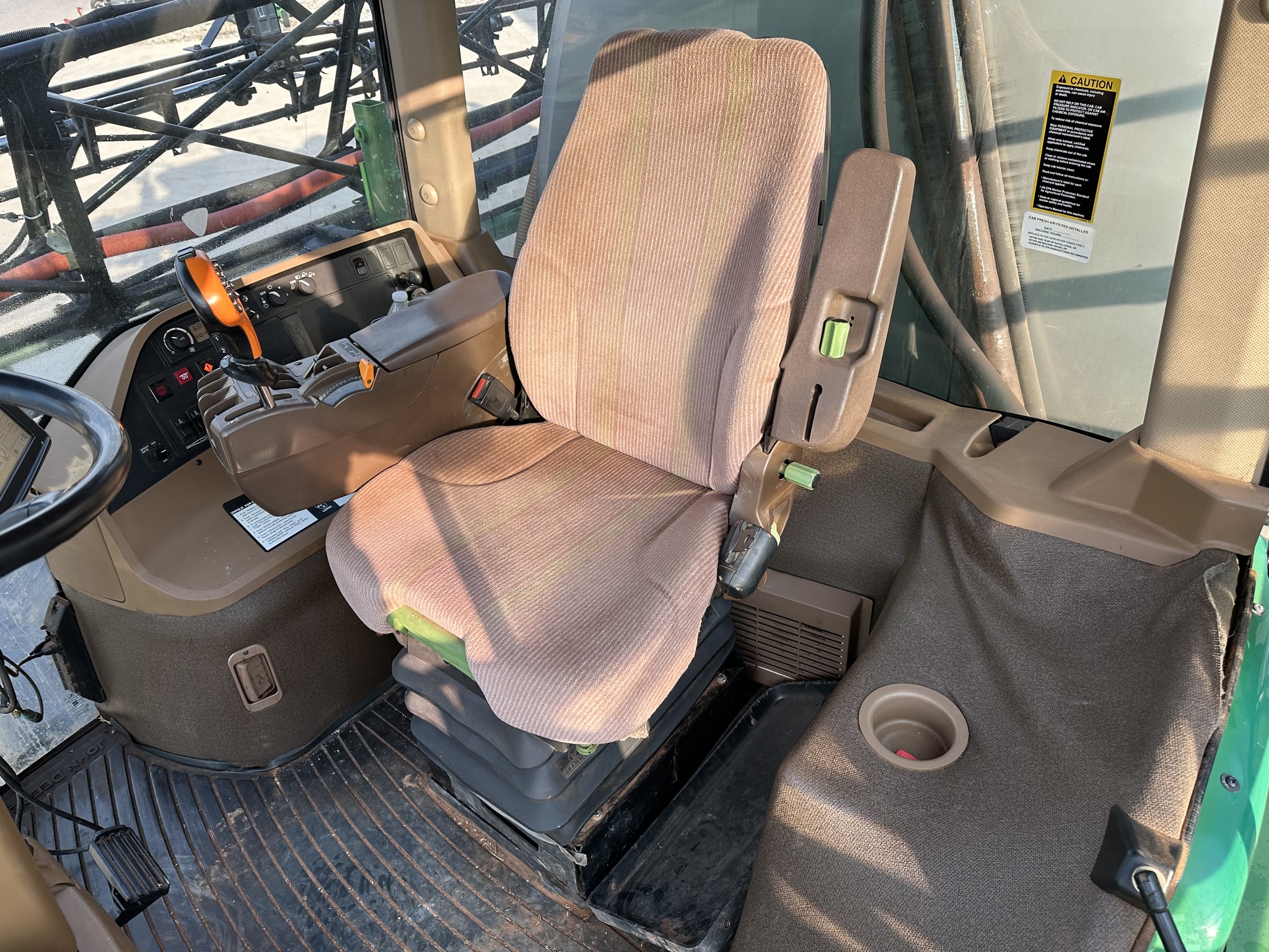 2011 John Deere 4830 Image 21