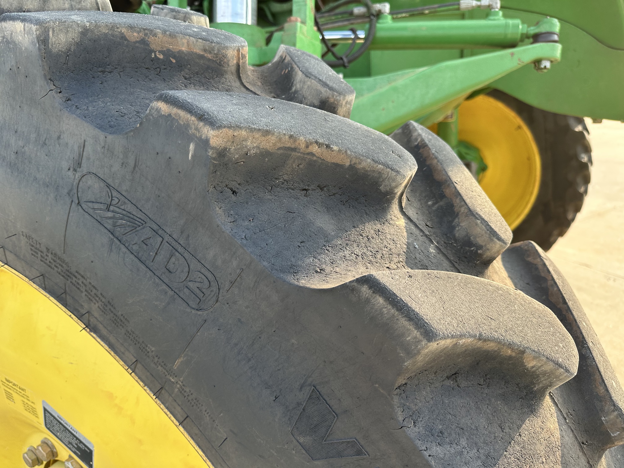 2011 John Deere 4830 Image 23