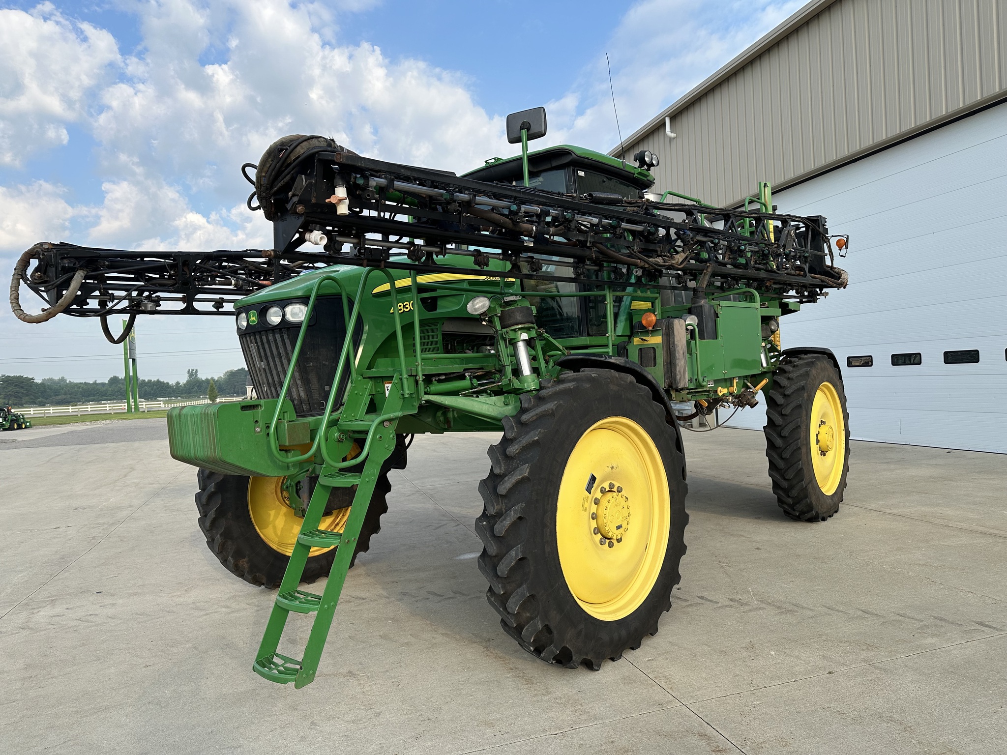 2011 John Deere 4830 Image 4
