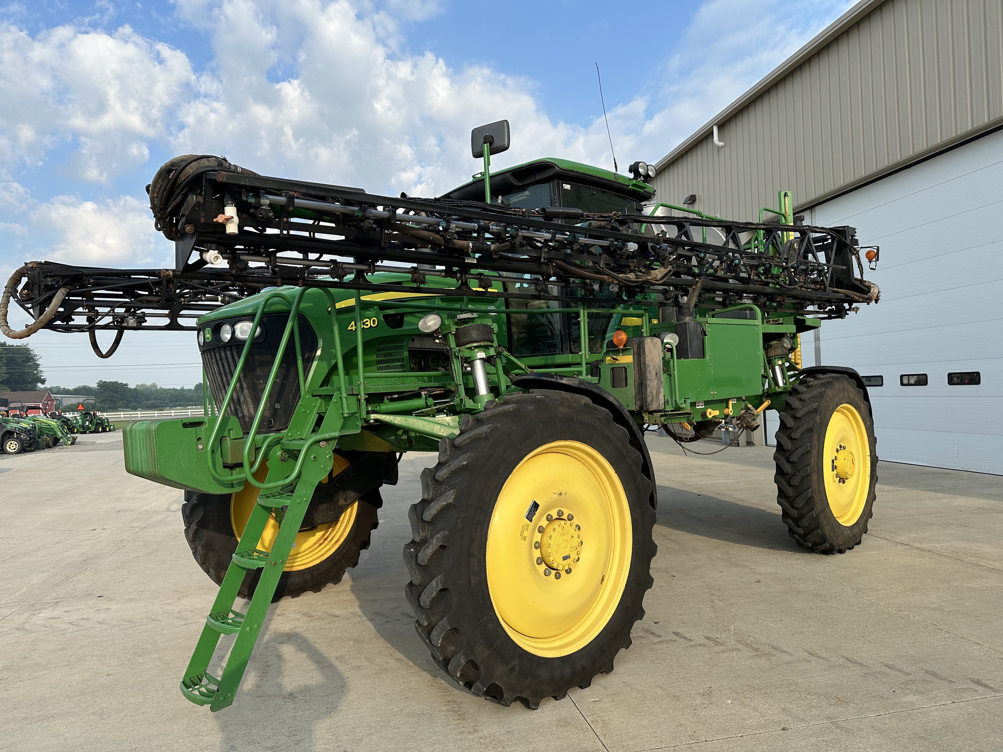 2011 John Deere 4830 Image 10